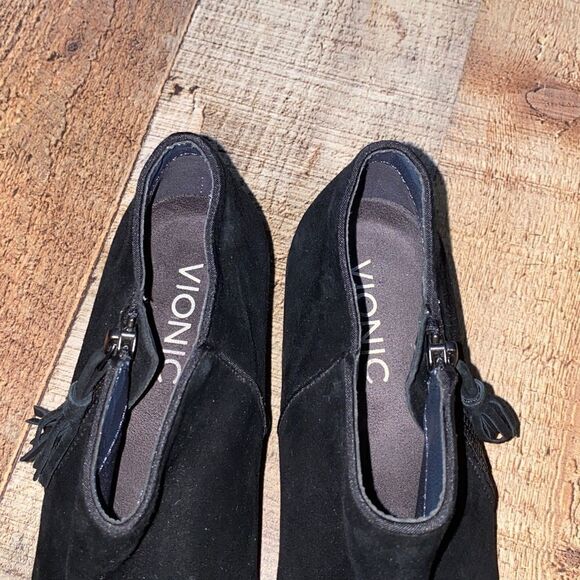 Women’s Vionic Serena Black Suede Leather Zip Up Heeled Ankle Bootie, Size 6 - Picture 11 of 12